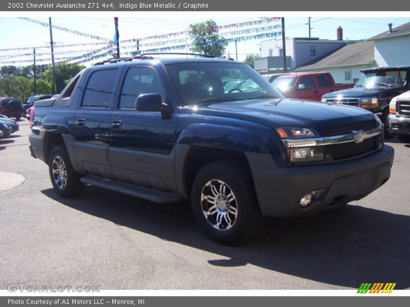 Indigo Blue Metallic / Graphite 2002 Chevrolet Avalanche Z71 4x4