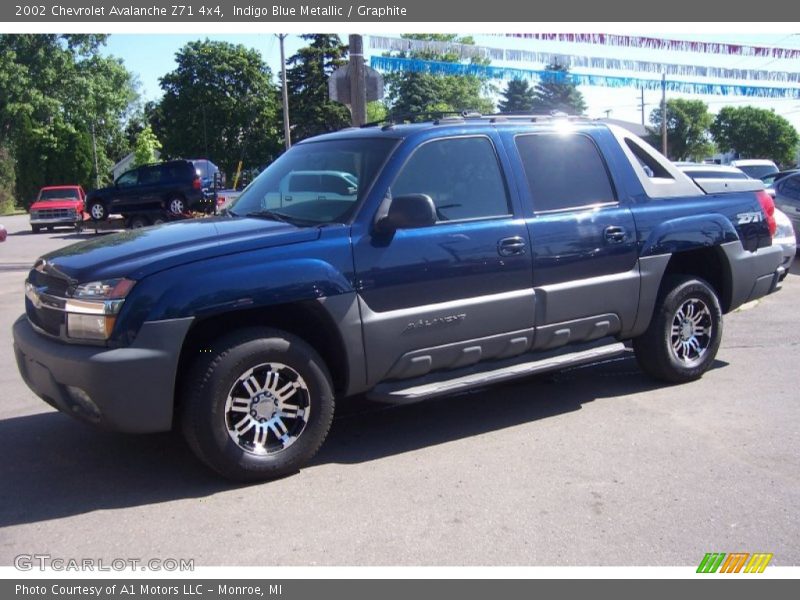 Indigo Blue Metallic / Graphite 2002 Chevrolet Avalanche Z71 4x4