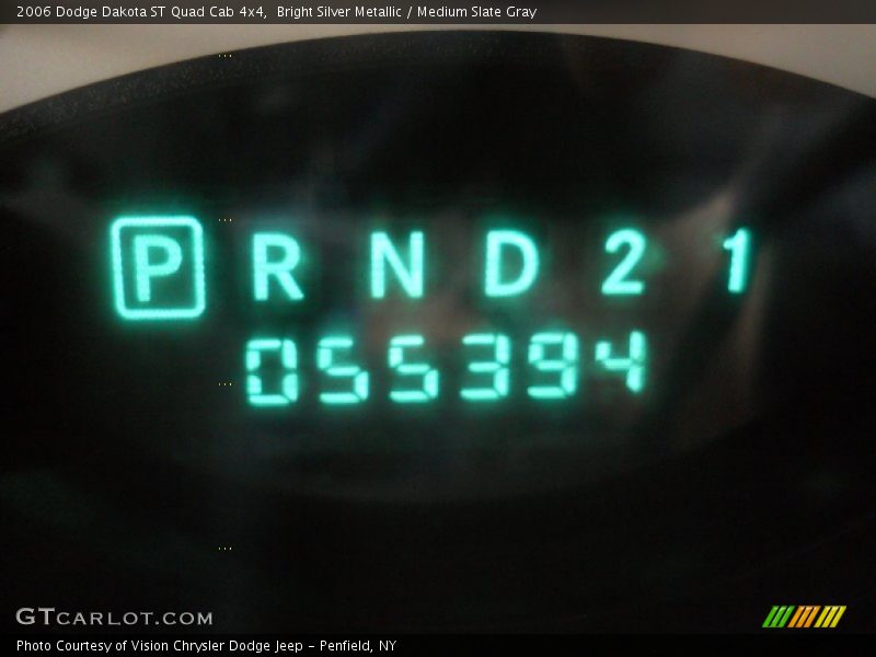 Bright Silver Metallic / Medium Slate Gray 2006 Dodge Dakota ST Quad Cab 4x4
