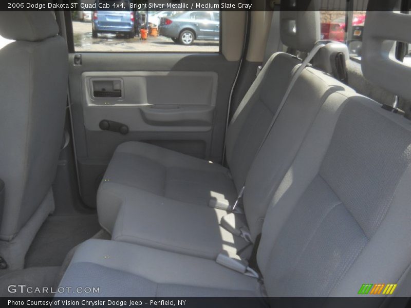 Bright Silver Metallic / Medium Slate Gray 2006 Dodge Dakota ST Quad Cab 4x4