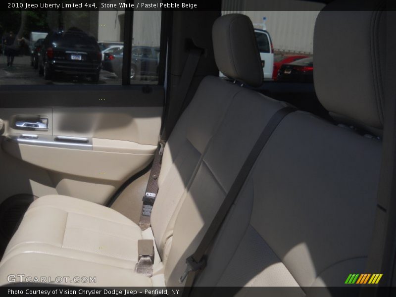 Stone White / Pastel Pebble Beige 2010 Jeep Liberty Limited 4x4