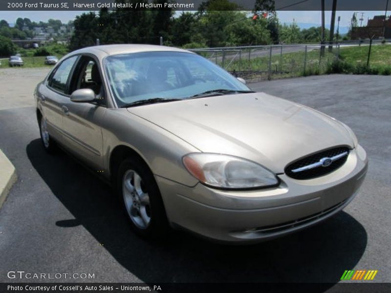 Harvest Gold Metallic / Medium Parchment 2000 Ford Taurus SE