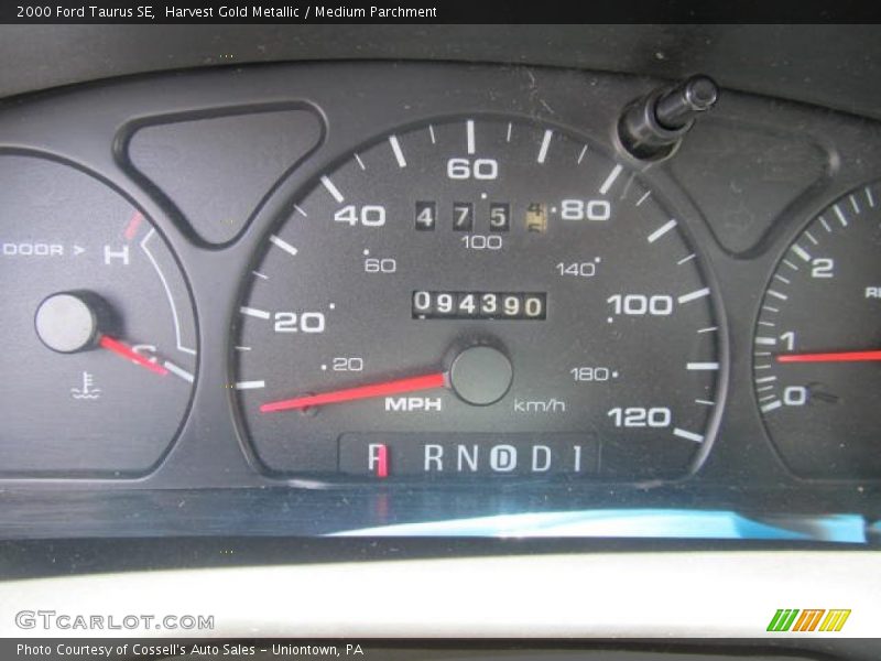 Harvest Gold Metallic / Medium Parchment 2000 Ford Taurus SE