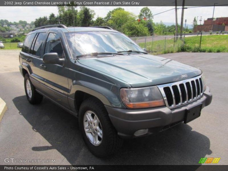 Onyx Green Pearlcoat / Dark Slate Gray 2002 Jeep Grand Cherokee Laredo 4x4