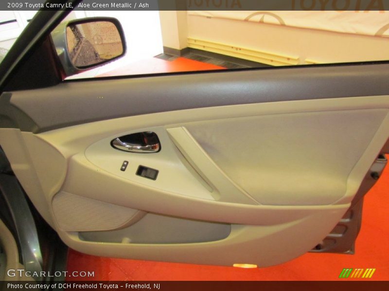 Aloe Green Metallic / Ash 2009 Toyota Camry LE