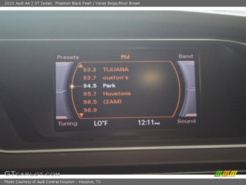 Phantom Black Pearl / Velvet Beige/Moor Brown 2013 Audi A4 2.0T Sedan