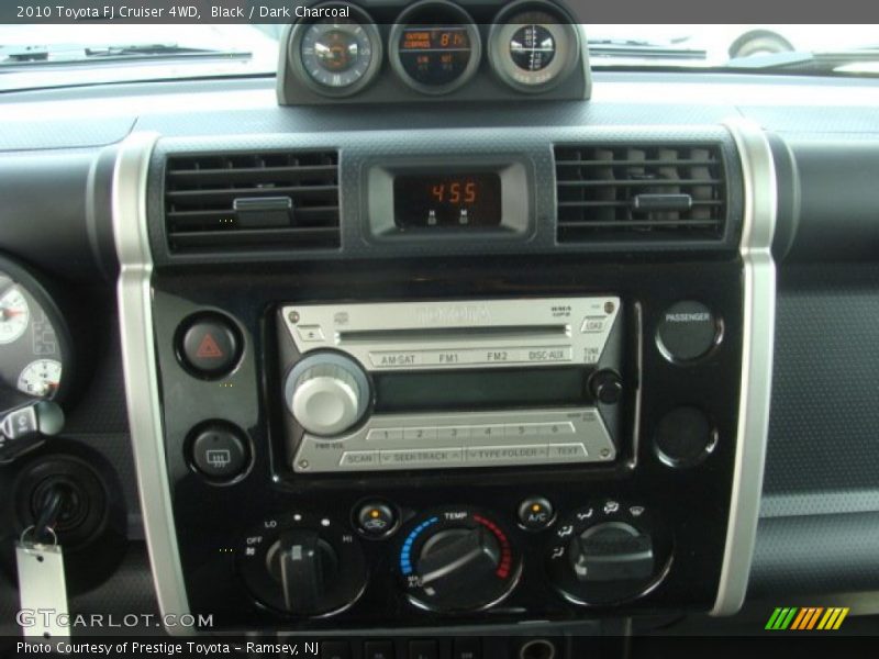 Black / Dark Charcoal 2010 Toyota FJ Cruiser 4WD