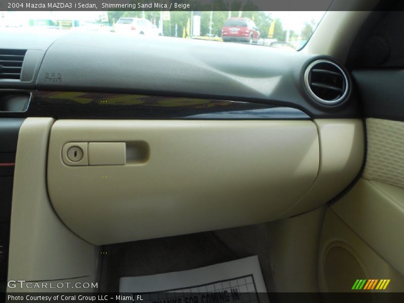 Shimmering Sand Mica / Beige 2004 Mazda MAZDA3 i Sedan