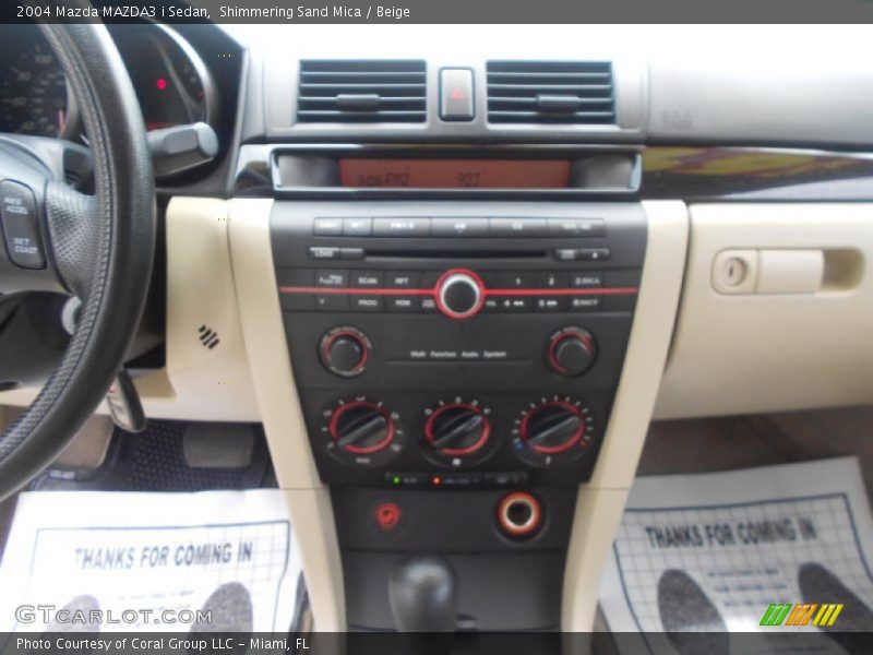 Shimmering Sand Mica / Beige 2004 Mazda MAZDA3 i Sedan