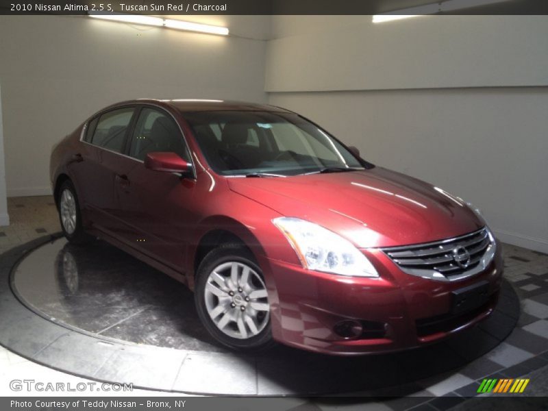 Tuscan Sun Red / Charcoal 2010 Nissan Altima 2.5 S