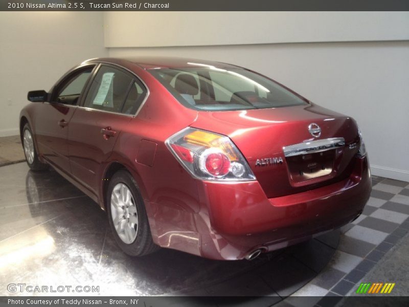 Tuscan Sun Red / Charcoal 2010 Nissan Altima 2.5 S