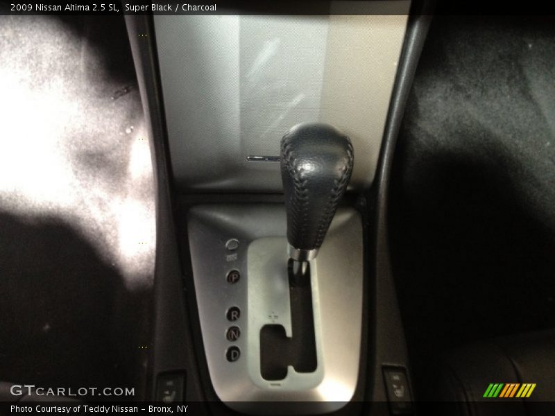 Super Black / Charcoal 2009 Nissan Altima 2.5 SL