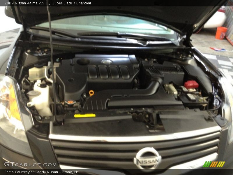 Super Black / Charcoal 2009 Nissan Altima 2.5 SL