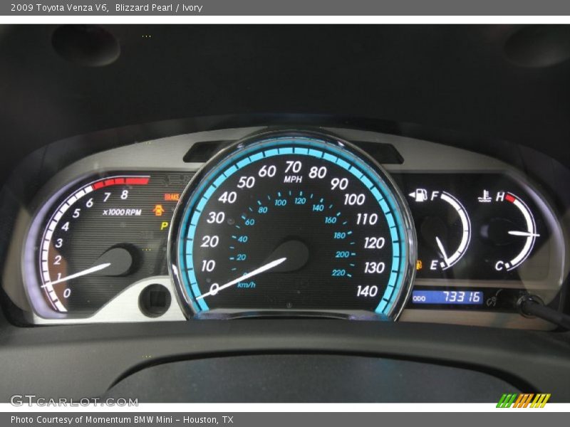 Blizzard Pearl / Ivory 2009 Toyota Venza V6