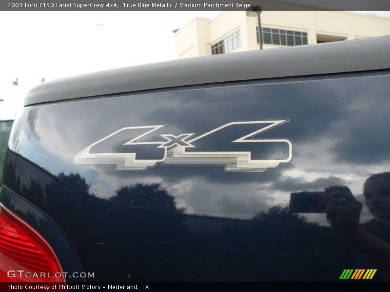True Blue Metallic / Medium Parchment Beige 2003 Ford F150 Lariat SuperCrew 4x4