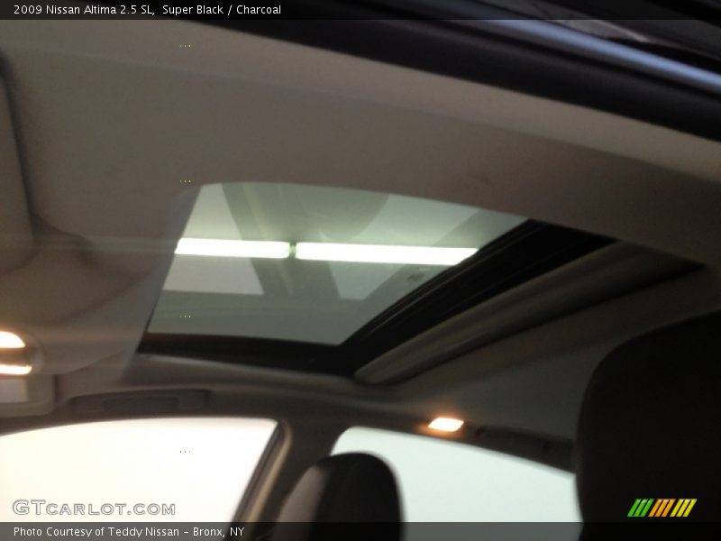 Super Black / Charcoal 2009 Nissan Altima 2.5 SL