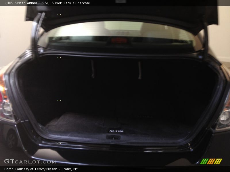 Super Black / Charcoal 2009 Nissan Altima 2.5 SL