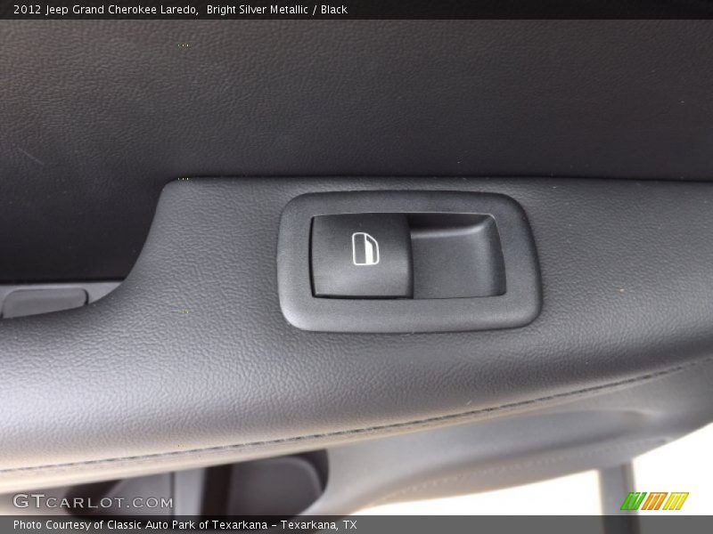 Bright Silver Metallic / Black 2012 Jeep Grand Cherokee Laredo