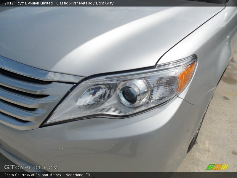 Classic Silver Metallic / Light Gray 2012 Toyota Avalon Limited