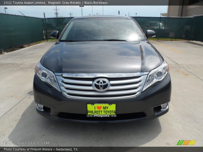 Magnetic Gray Metallic / Black/Bordeaux 2012 Toyota Avalon Limited