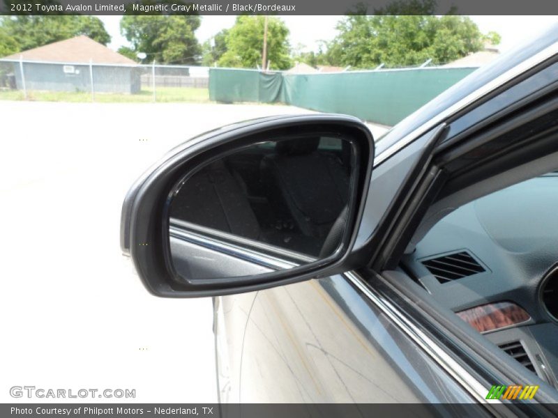 Magnetic Gray Metallic / Black/Bordeaux 2012 Toyota Avalon Limited