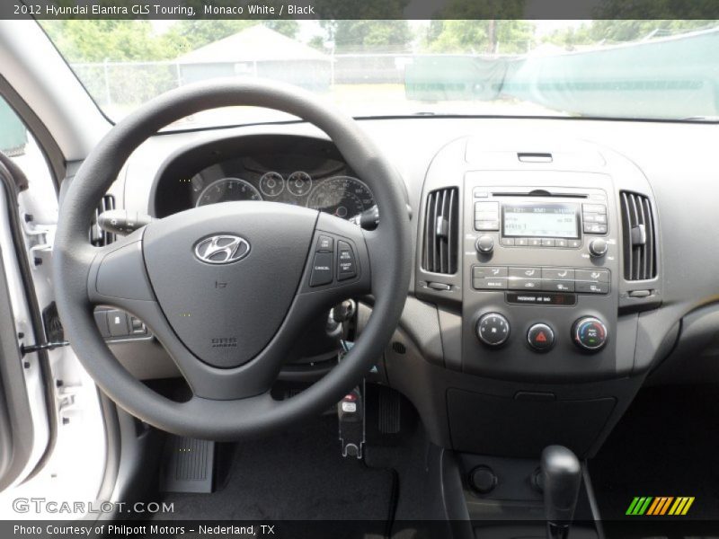 Dashboard of 2012 Elantra GLS Touring