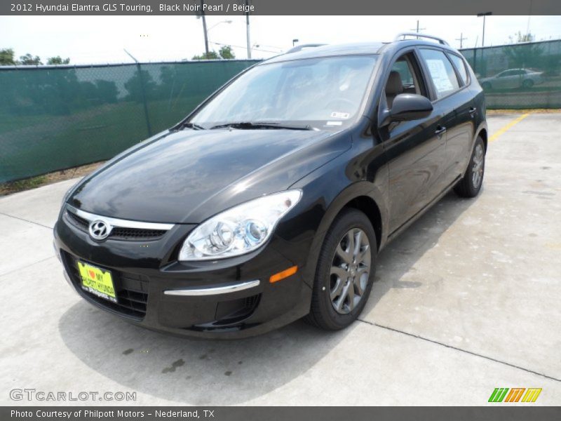 Front 3/4 View of 2012 Elantra GLS Touring