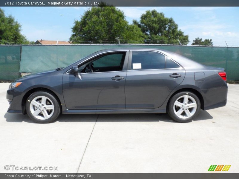 Magnetic Gray Metallic / Black 2012 Toyota Camry SE