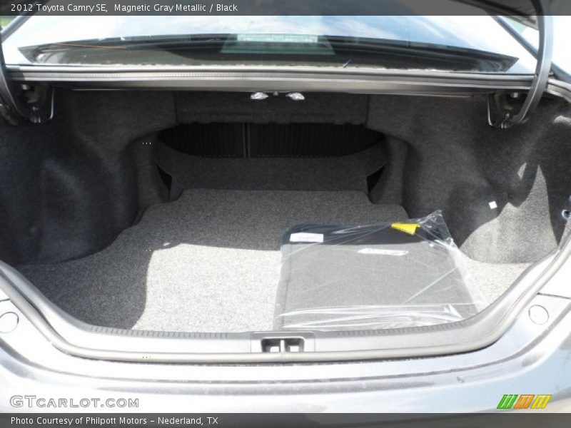 Magnetic Gray Metallic / Black 2012 Toyota Camry SE