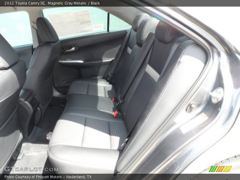Magnetic Gray Metallic / Black 2012 Toyota Camry SE