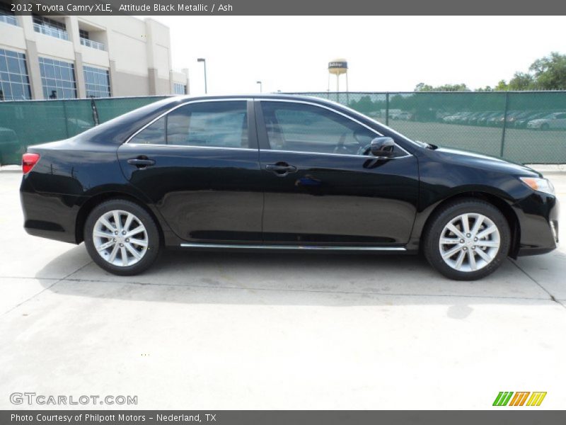 Attitude Black Metallic / Ash 2012 Toyota Camry XLE