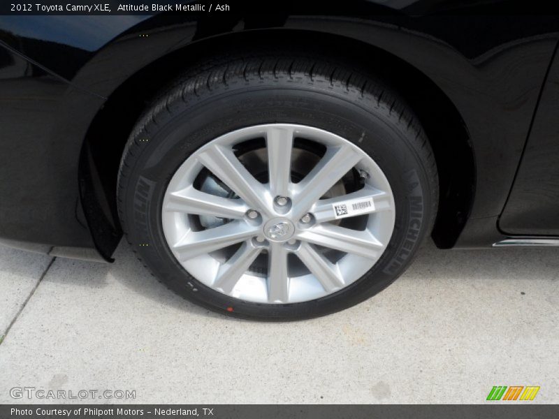 Attitude Black Metallic / Ash 2012 Toyota Camry XLE
