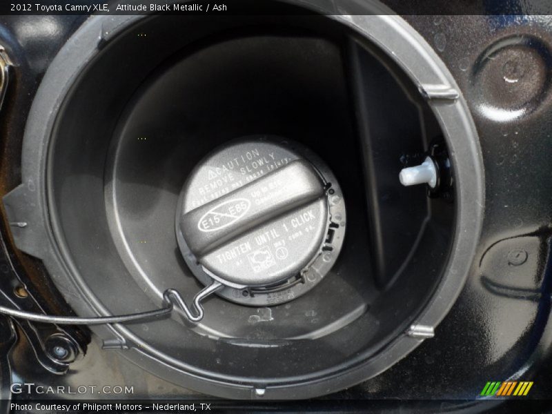 Attitude Black Metallic / Ash 2012 Toyota Camry XLE