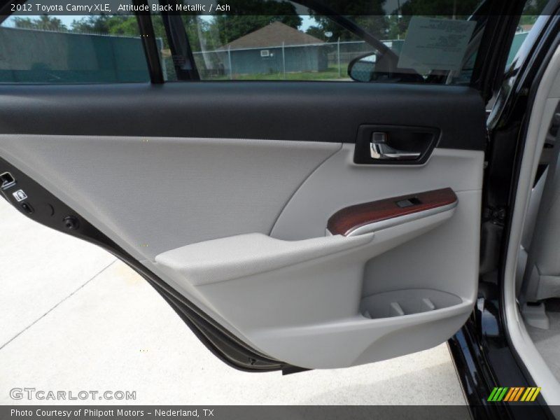 Attitude Black Metallic / Ash 2012 Toyota Camry XLE