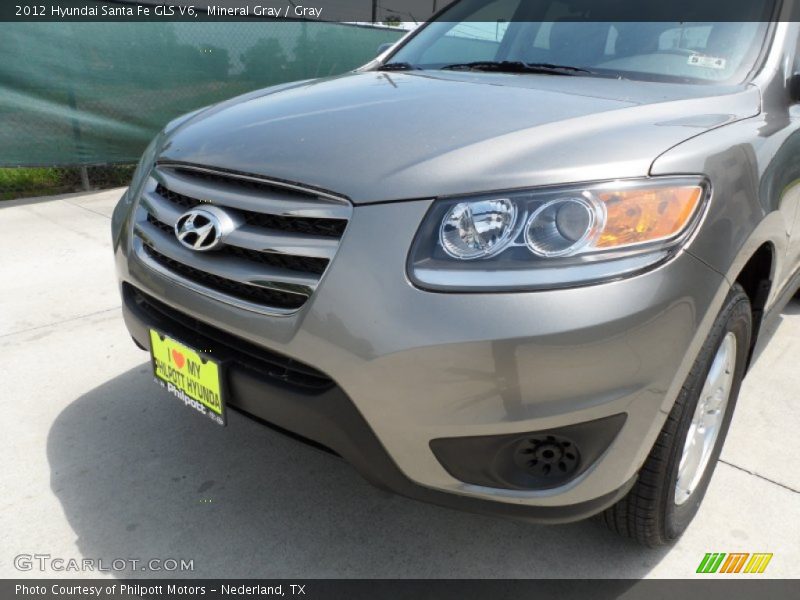 Mineral Gray / Gray 2012 Hyundai Santa Fe GLS V6