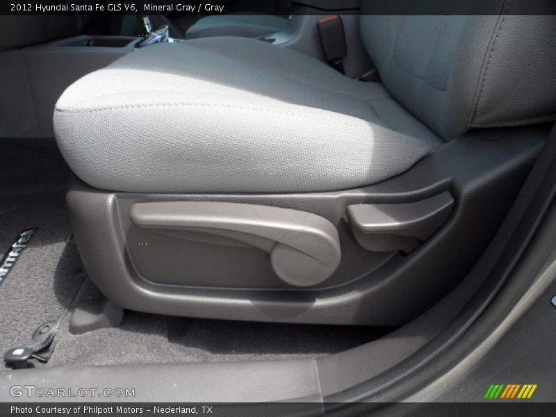 Mineral Gray / Gray 2012 Hyundai Santa Fe GLS V6