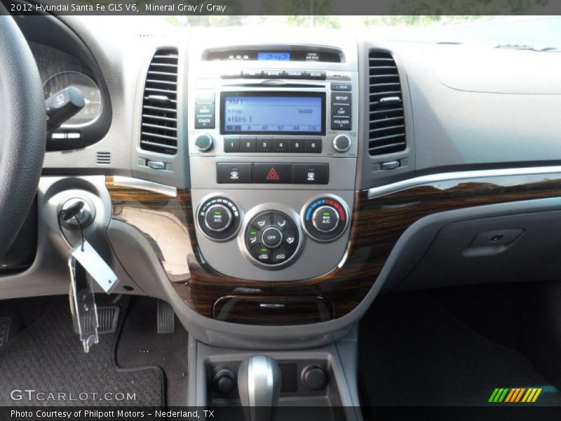 Controls of 2012 Santa Fe GLS V6