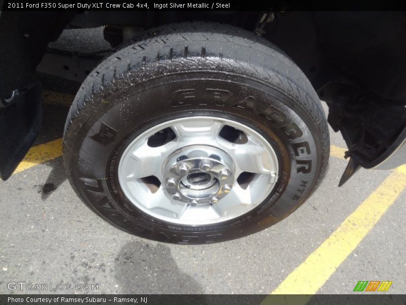  2011 F350 Super Duty XLT Crew Cab 4x4 Wheel