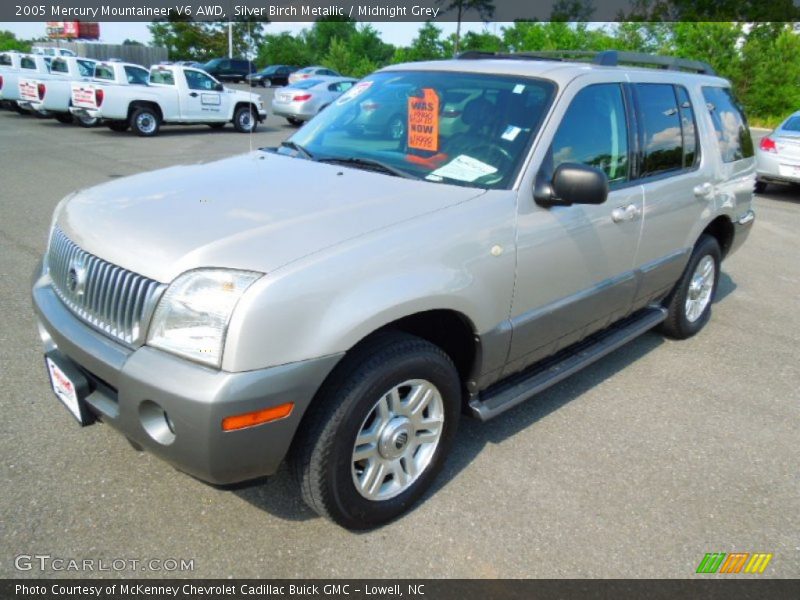 Silver Birch Metallic / Midnight Grey 2005 Mercury Mountaineer V6 AWD