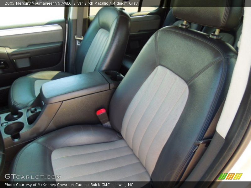 Silver Birch Metallic / Midnight Grey 2005 Mercury Mountaineer V6 AWD