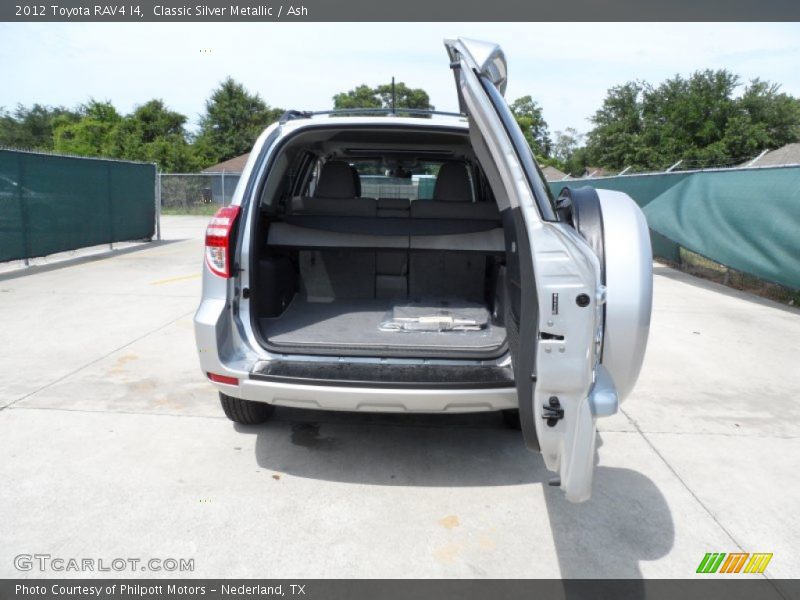 Classic Silver Metallic / Ash 2012 Toyota RAV4 I4