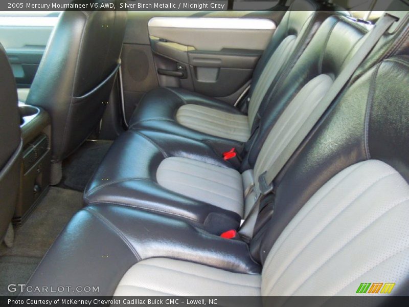 Silver Birch Metallic / Midnight Grey 2005 Mercury Mountaineer V6 AWD