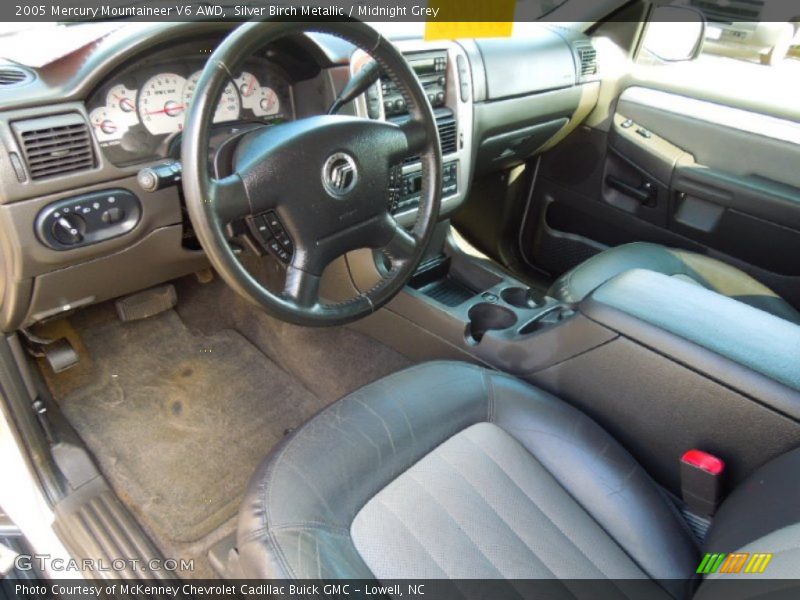 Silver Birch Metallic / Midnight Grey 2005 Mercury Mountaineer V6 AWD