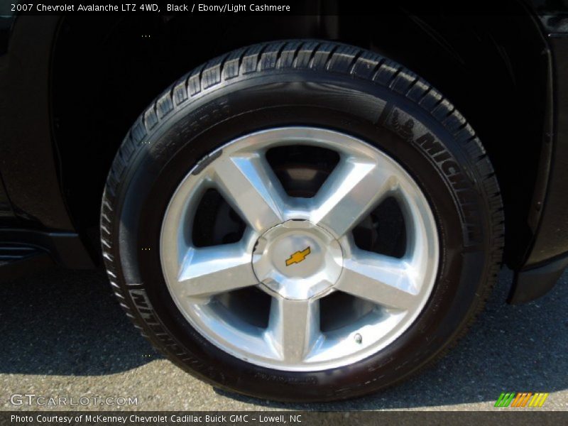 Black / Ebony/Light Cashmere 2007 Chevrolet Avalanche LTZ 4WD