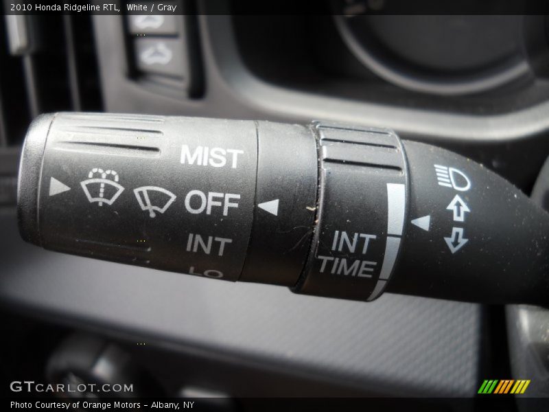 White / Gray 2010 Honda Ridgeline RTL