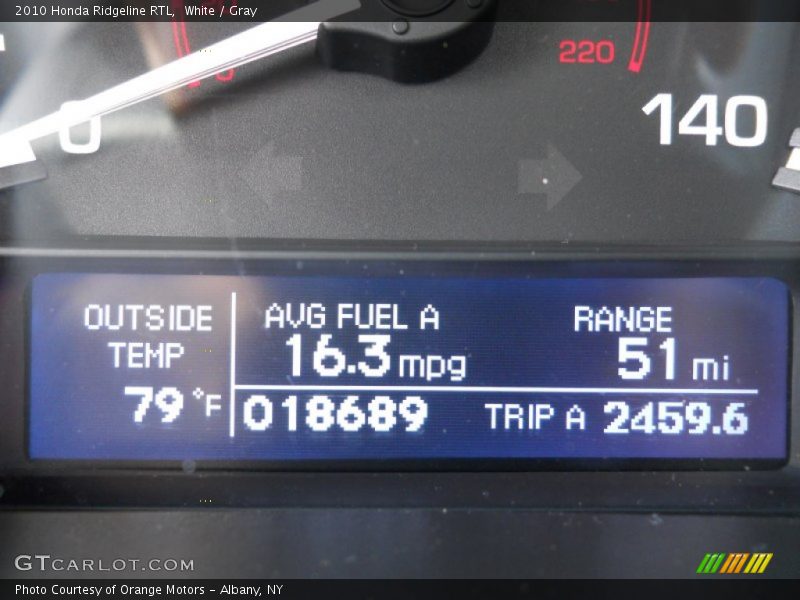 White / Gray 2010 Honda Ridgeline RTL