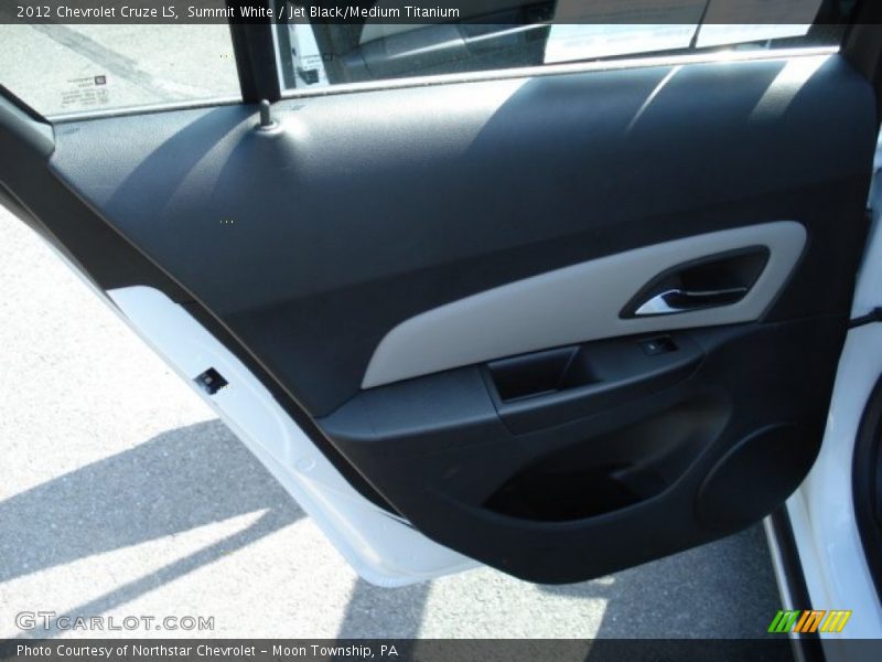 Summit White / Jet Black/Medium Titanium 2012 Chevrolet Cruze LS