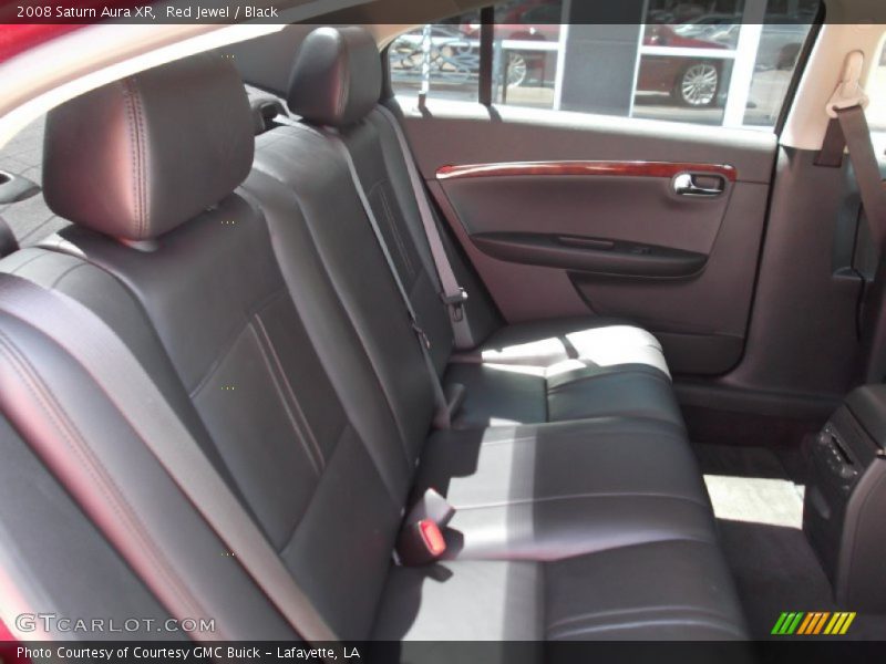 Red Jewel / Black 2008 Saturn Aura XR