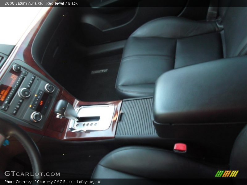 Red Jewel / Black 2008 Saturn Aura XR