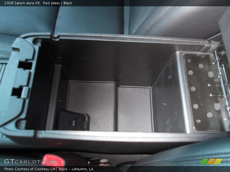 Red Jewel / Black 2008 Saturn Aura XR